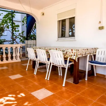 Apartment Cvitic