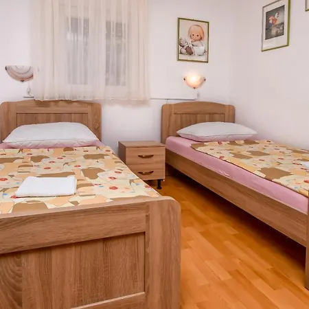 Apartment Cvitic *
